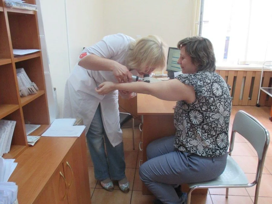 В первый день акции по ранней диагностике новообразований кожи на бесплатный прием к врачам пришли более 60 человек