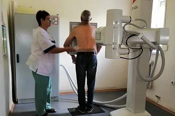 Благодаря возможностям современного флюорографа у озерских пациентов за десять месяцев выявлено более двухсот патологий легких
