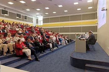 В онкоцентре в Родниках открылась «Академия онкологов России»